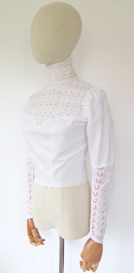 Antique 1900s 1910s Victorian White Embroidered C… - image 2