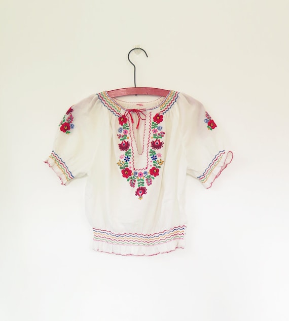 Original Vintage 1960s 1970s Hungarian White Hand