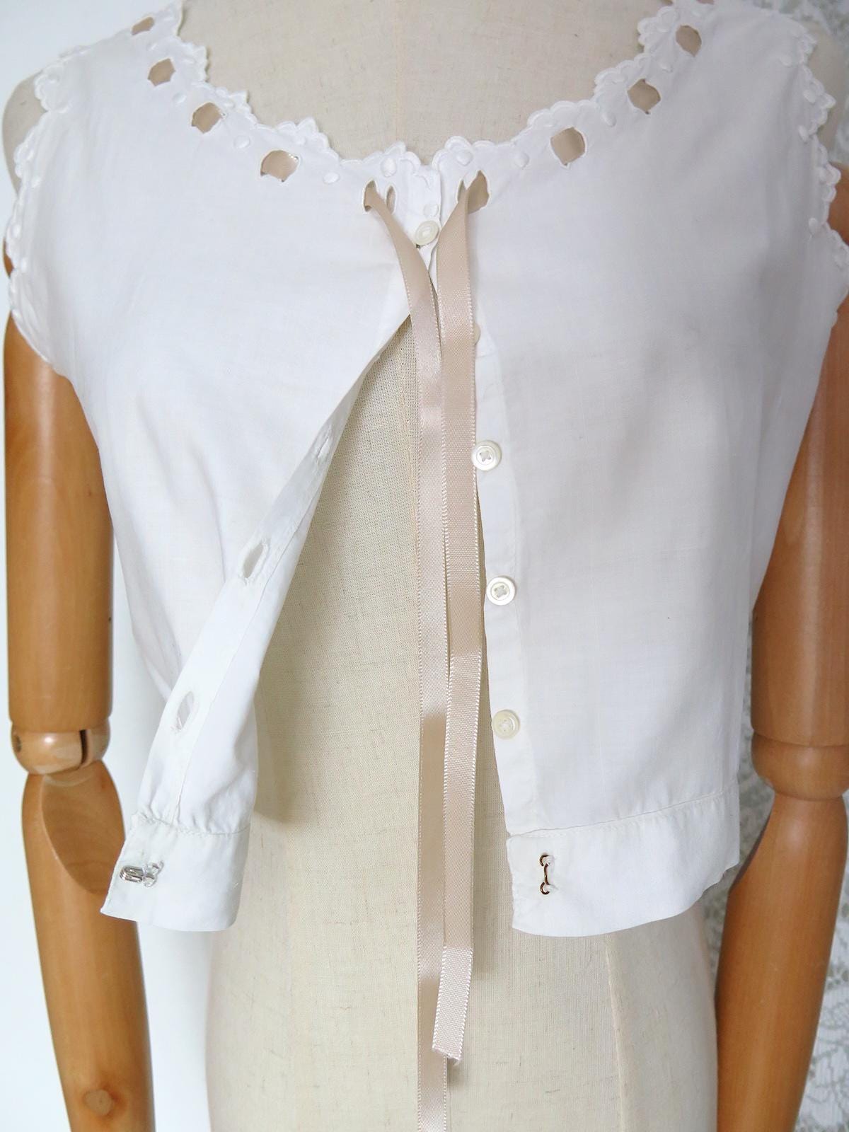Antique 1900s 1910s French Victorian Edwardian White Cotton 