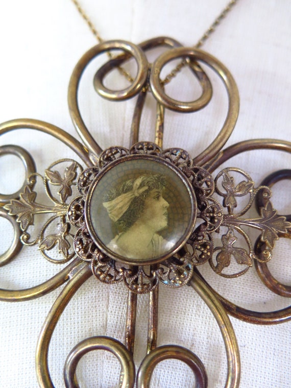 Antique Victorian Style Brass Photo Image Pendant… - image 10