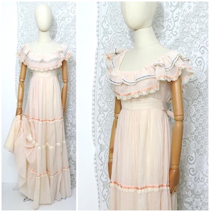 Vintage 1970s Pale Blush Pink Cotton Muslin Lace Collar Off The Shoulder Maxi Wedding Prairie Dress