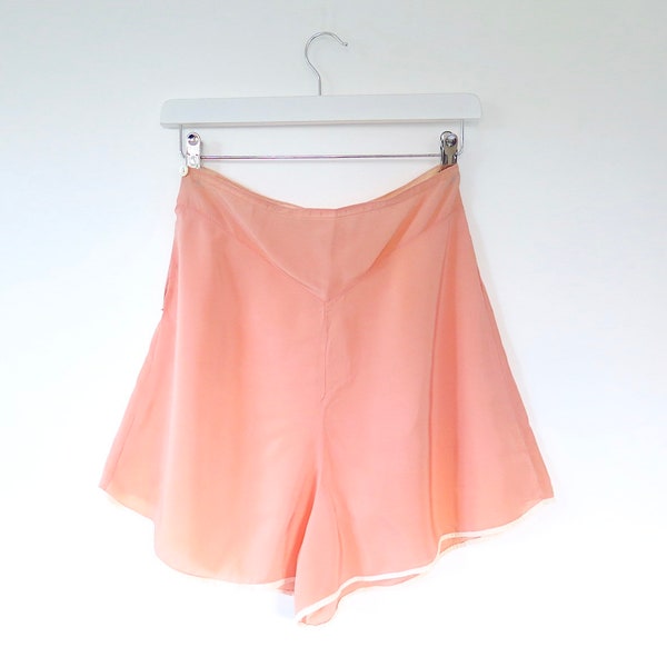 Vintage 1930s Deco Peach Pink Silky Satin Buttons High Waisted Tap Pants W25