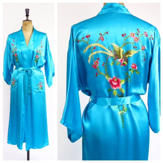 Vintage Embroidered Chinese Robe