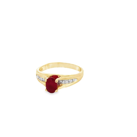14kt  solid yellow gold ruby vintage ring - image 1