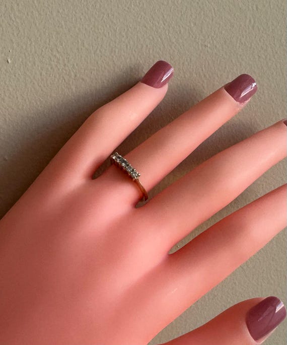 14kt yellow solid gold diamond ring - image 8