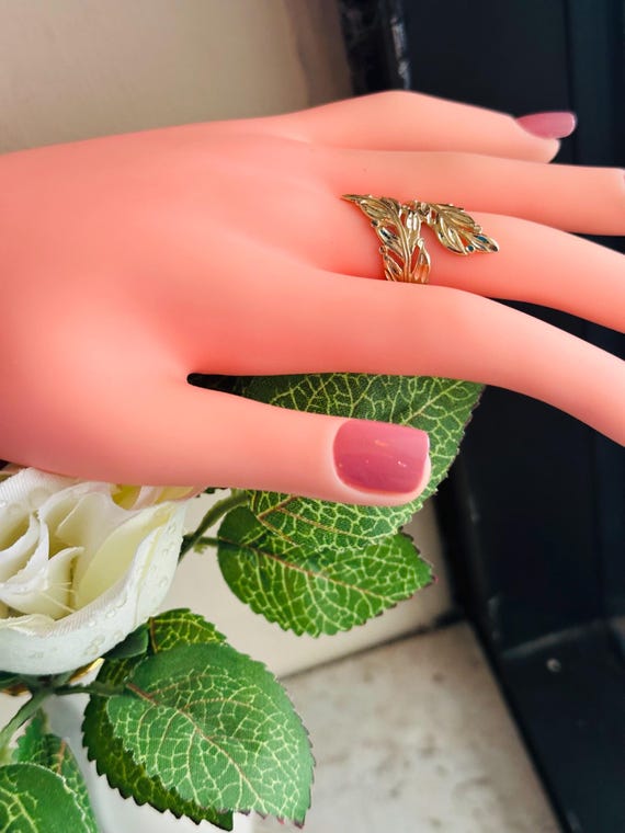 14kt yellow  solid gold leaf bypass ring - image 5