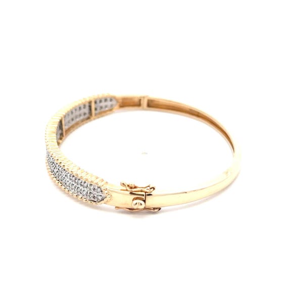 14kt yellow solid gold  diamond bangle bracelet - image 7