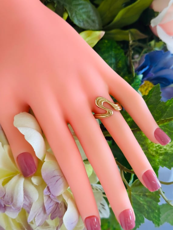 14kt yellow  solid gold customizable ring - image 5