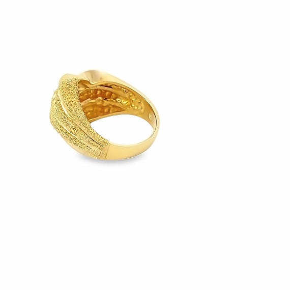 14kt solid yellow gold ring  vintage - image 2
