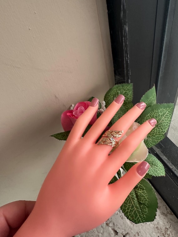 14kt yellow  solid gold leaf bypass ring - image 7