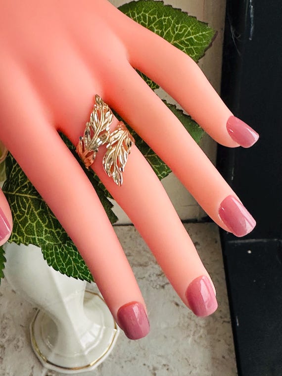 14kt yellow  solid gold leaf bypass ring - image 4