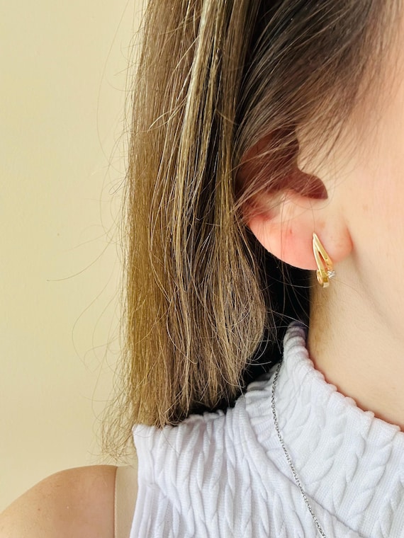 14kt yellow  solid gold  earrings - image 6