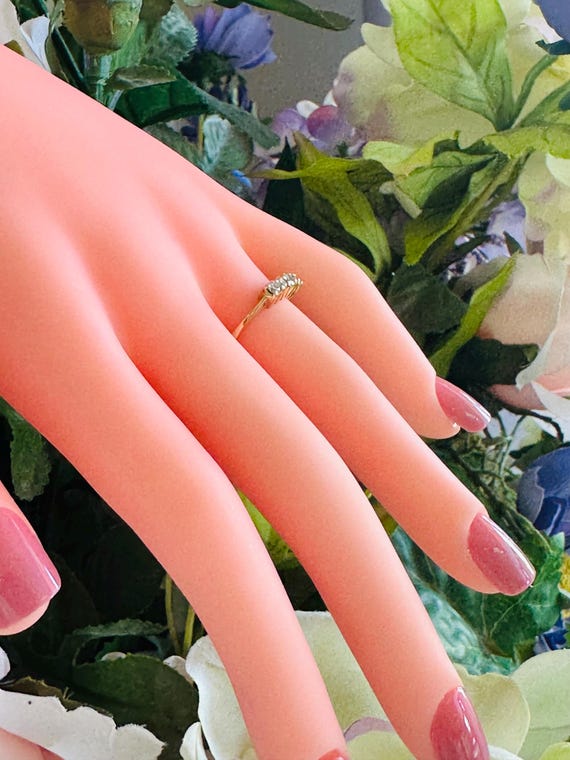 14kt yellow solid gold diamond ring - image 10