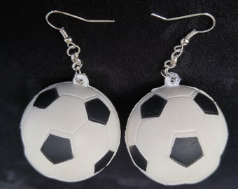 Soccer ball earrings! Show your (football) pride. Be a real soccer mom. You don't have to play to be playful!