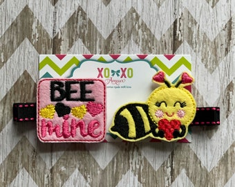 Pinzas para coletas Bee Mine: pinzas para el cabello de San Valentín con fieltro de lana bordado