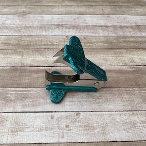 Personalized Glitter Staple Remover: Teacher Office Accessory