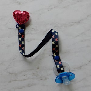 Sequined Heart Pacifier Clip,  Adjustable Binky Clip, Girl Pacifier Holder, Binky Holder, Baby Gift, Paci Clip, Baby Shower Gift, XOXO Amour