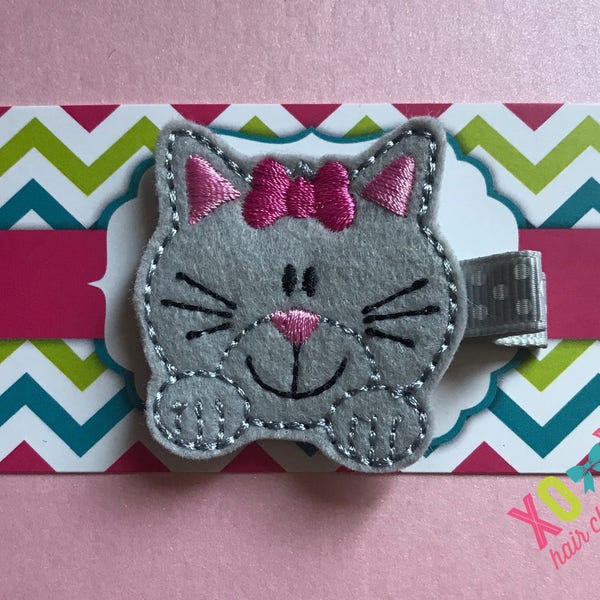 Kitty With Bow Hair Clip, Cat Hair Clip, Kitty Clip, Baby Bow, Toddler Hair Clip, Pigtail Clips, Cat Gift, Xoxo Hair clips, XOXO Amour