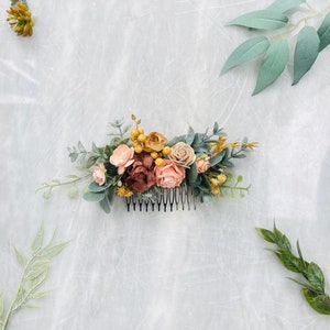 Wedding flower comb, Dried Fall floral hair comb peach brown beige wedding hair piece