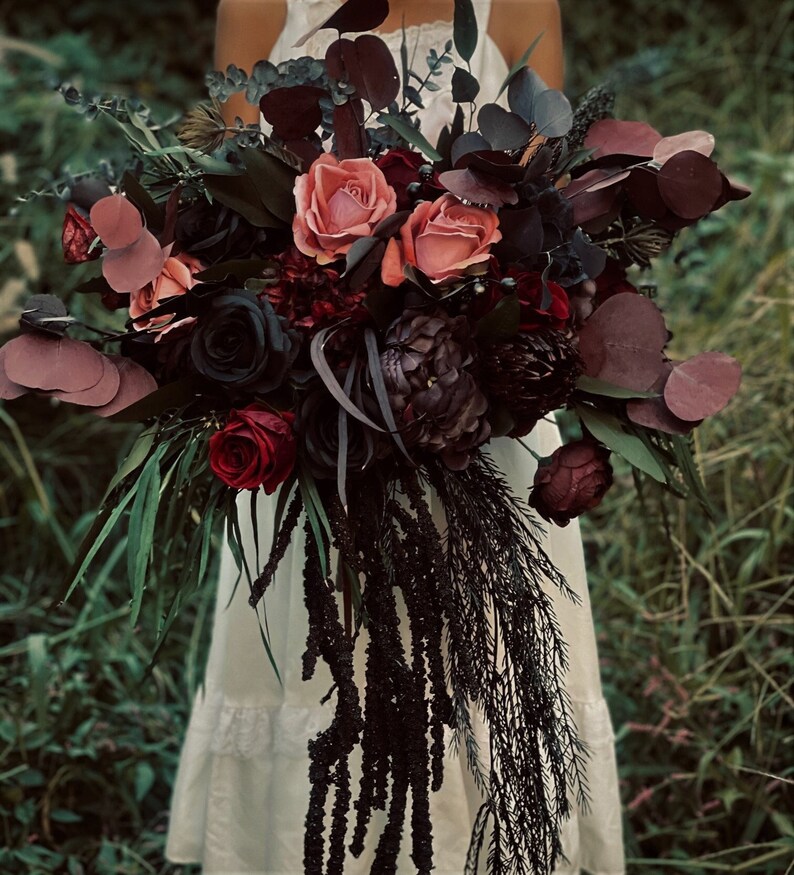 Black burgundy red cascading bouquet Gothic Halloween moody bouquet Preserved bouquet Boho wedding burgundy image 1