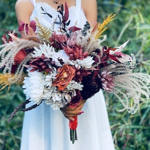 Rust cinnamon dried bridal bouquet