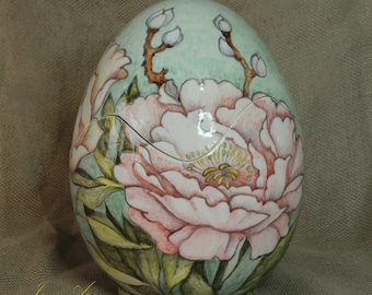 Easter painted enamelled egg; Hand painted ceramic Easter egg; Hand-painted ceramic container; Openable jewelry box; Furnishing ceramics
