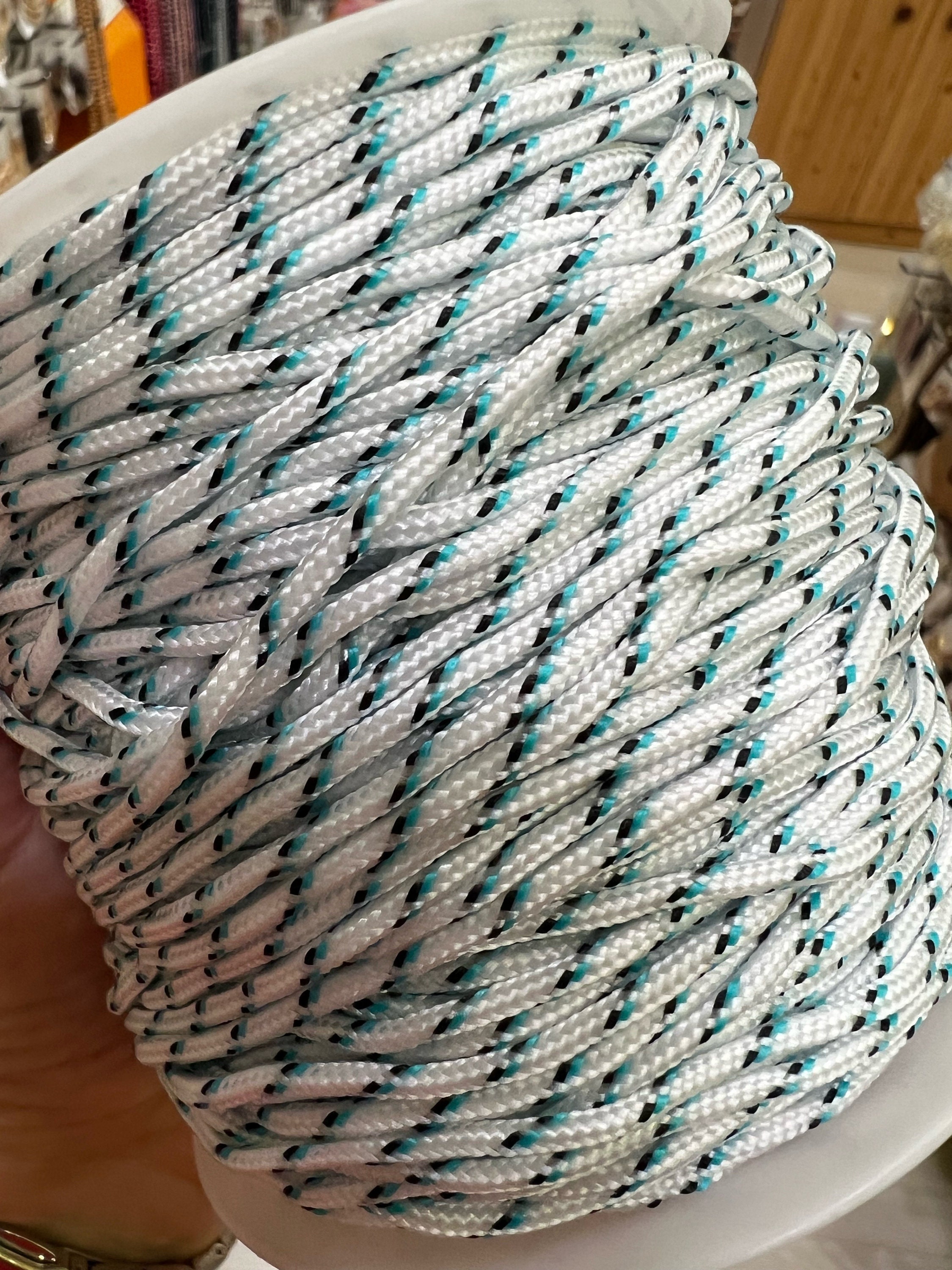 Paracorde 7 Brins - Lot De 7 Cordes De 3 M - Multicolore - Pour Bracelets, Survie, Camping, Bricolage