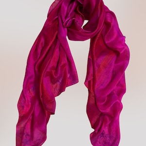 Foulard en soie rose vif - Foulard en soie 100 % haute qualité - Foulard en soie rose - Cadeau d&#39;anniversaire - Cadeau pour petite amie - Cadeau d&#39;anniversaire pour elle