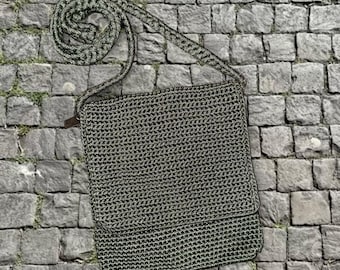 Bolso bandolera Sak de crochet verde oliva con solapa plegable, estilo minimalista Y2K años 90.