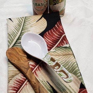 Hand Fringed Cotton Napkins, Banana Leaf Pattern, Absorbent Cloth Napkin, Medium weight Cotton Barkcloth, Tropical Hawaiian Table Ware Set