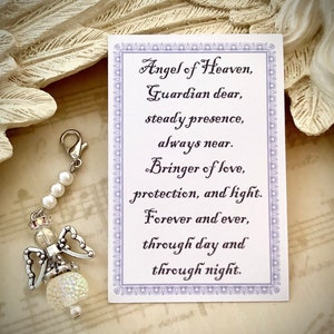 Dije de ángel de la guarda de cristal brillante con cierre de clip pequeño y tarjeta, ideal para agendas, bolsos, mamás, abuelas, quinceañeras y bodas.