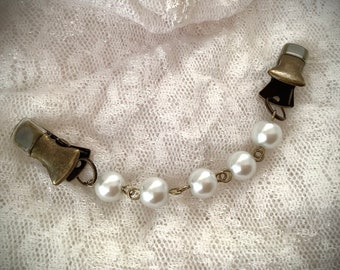 Pearl Sweater Chain, cardigan clip, cincher, sweater clip, scarf holder, vintage brass tones, OOAK design