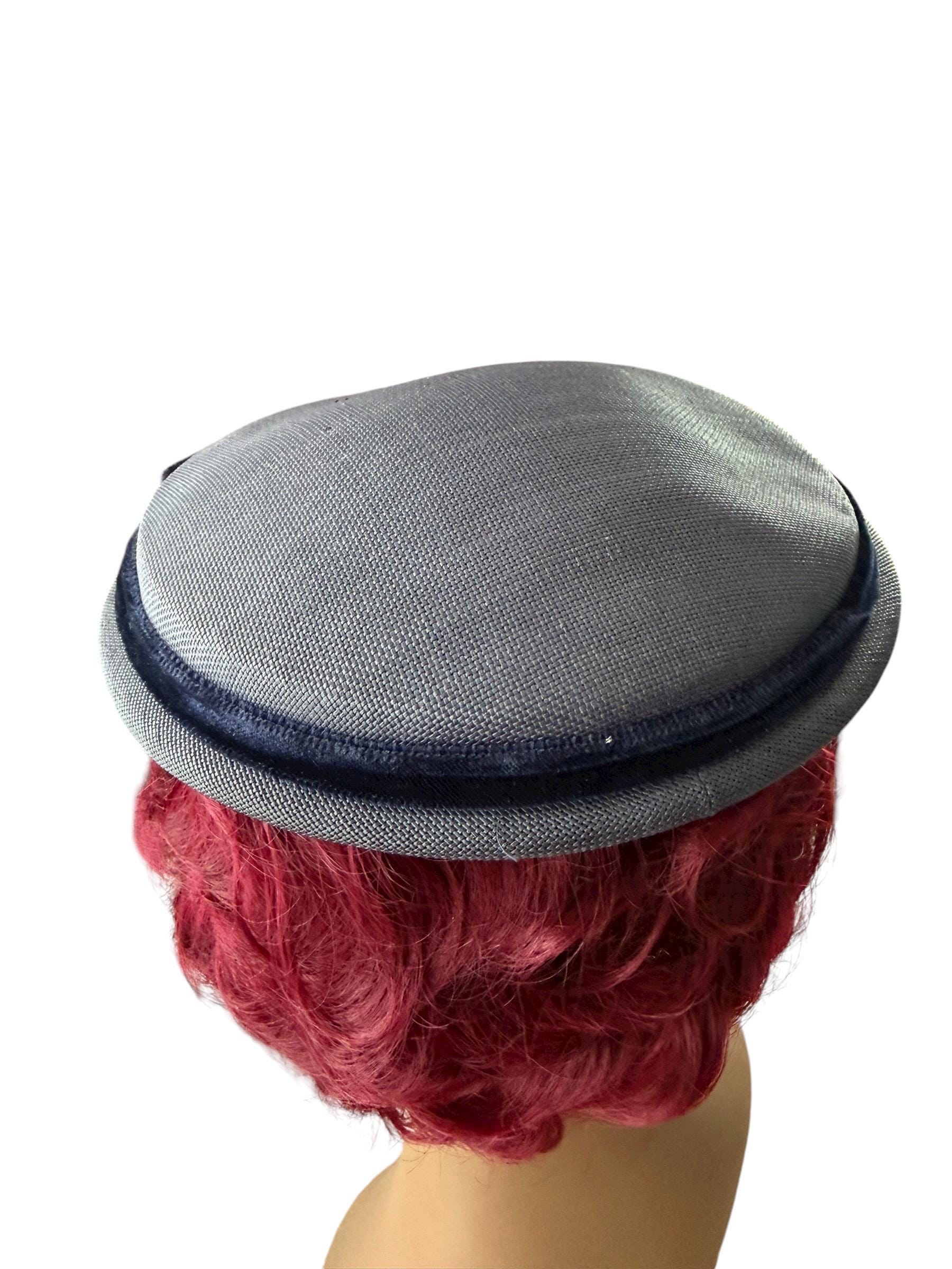 Vintage 1940s Navy Blue Straw Hat With Velvet Bow - Etsy display picture 3
