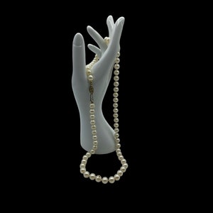 Vintage Perlenkette, Einreihig Selbe Größe weiße Faux Perlen, PerlenKostüm Schmuck, Formale Kleid Halskette