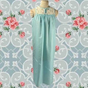 Vintage 1960s Lingerie Nightgown,  Long Nightie, Aqua Blue, Lave Trimmed, Sleeveless Sleepwear, Polyester Loose Fitting Nightgown