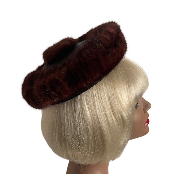 1960s Vintage Mink Pillbox Hat, Kiki by New Wadle… - image 3