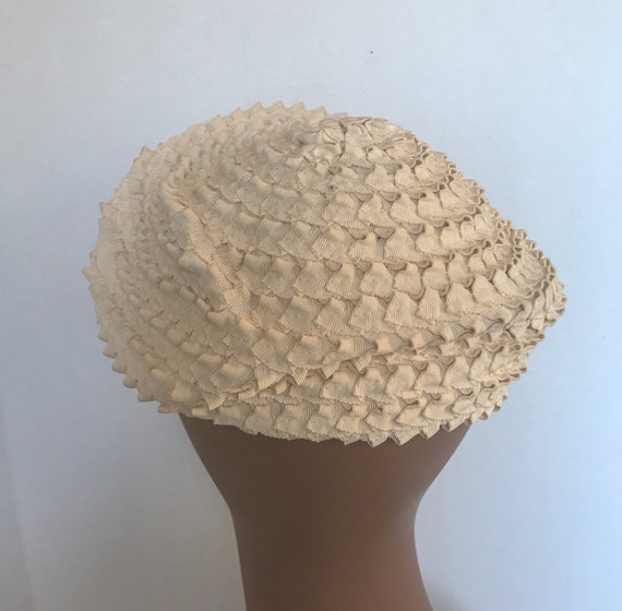 Vintage Grosgrain Ribbon Beret: Cream Knubby Slouchy Hat 