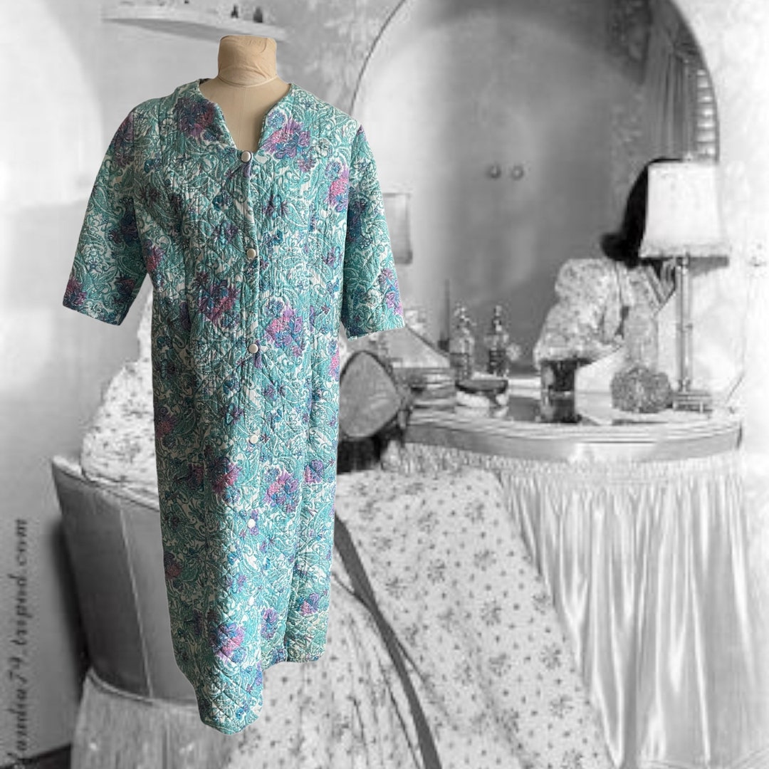 Vintage 1960s Sears Quilted Nylon Robe Blue Paisley Pattern Etsy