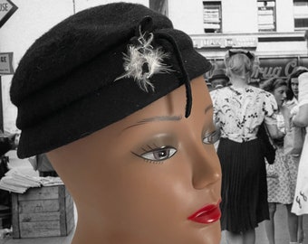 Vintage 1940s Hat, Black Wool Felt Ladies Hat, Cocktail Hat, Vintage Millinery, Church Hat, 1940s Costume Hat, Topper, Mrs Maisel Hat