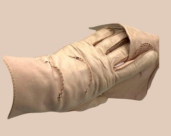60s Carlee Vintage Kidskin Gloves: Pink Leather, Over-the-Wrist, Size 6 1/2