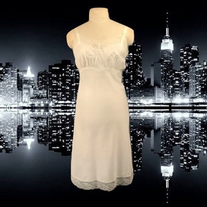 Vintage Lingerie White Full Slip, Barbizon Acclaim, Slip Dress, Nylon and Lace, Size Miss 16, Goddess Wear, Nightie Slip, Bust 34