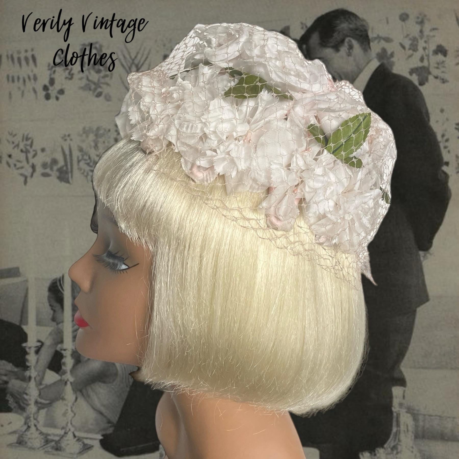 Vintage 1960s Pillbox Hat with White Chiffon Roses Lady Georgette Wedding Church Vintage Straw Pillbox Hat With Veil, 1950s-60s Hat, Vintage  main image 4