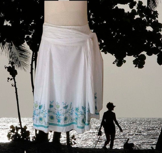 Vintage  White Cotton Summer Skirt,  Turquoise Fl… - image 1