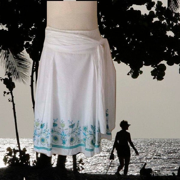 Vintage 1980s White Cotton Summer Skirt,  Turquoise Floral Embroidery Hemline, Sash Tie, Boho Skirt, Knee Length, Beach Wear