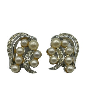 Pendientes Marvella vintage de la década de 1980, perlas y pedrería, Clip On Pendientes, No perforado, Bisutería, Vestido de noche, Regalo vintage para ella