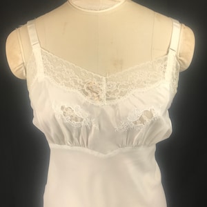 Vintage Lingerie White Full Slip, Barbizon Acclaim, Slip Dress, Nylon and Lace, Size Miss 16, Goddess Wear, Nightie Slip, Bust 34 image 3