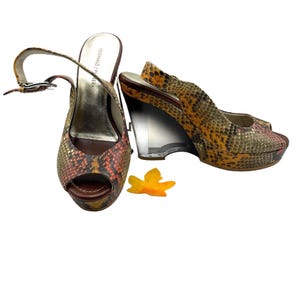 Vintage Donald J Pliner Snakeskin Platform Sandals with Lucite Heels (9 1/2 M)