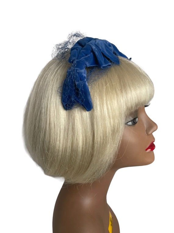 Vintage 1950s 1960s Headband Hat, Blue Velvet Ban… - image 6