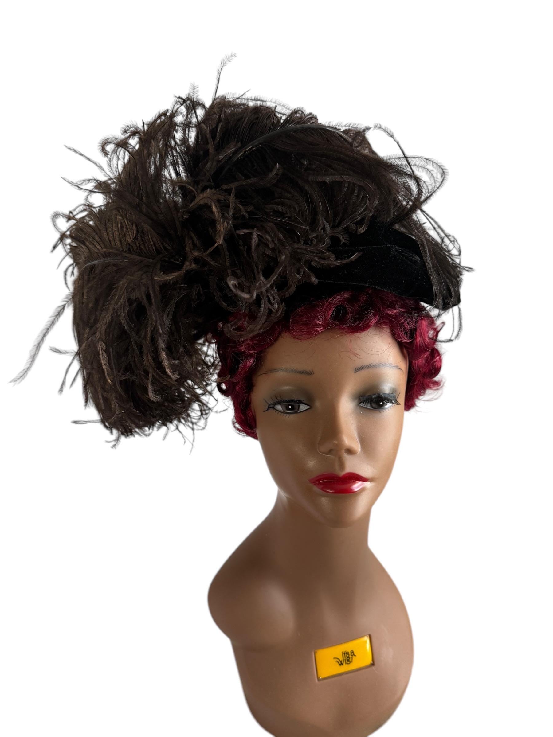 STYLISH 1950s BLACK VELVET CAP WITH OSTRICH AND BIOT FEATHERS Vintage 1940s Black Velvet Hat With Ostrich Feather  main image 2