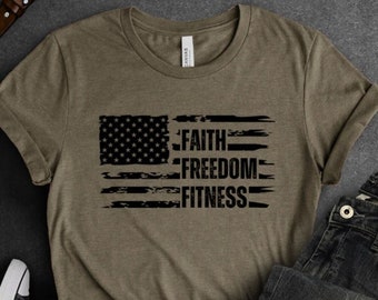 Faith Freedom Fitness Shirt American Flag T-Shirt for Workout Bodybuilding Lifting Shirt Gym Workout Weightlifting TShirt Gift for Men Women